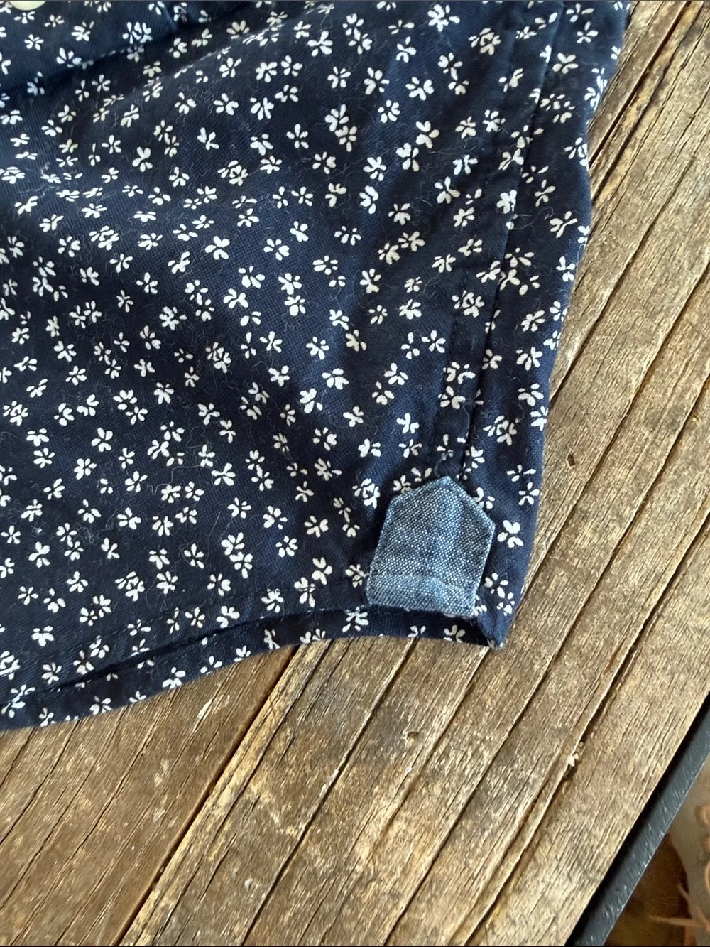 Banana Republic Men's Navy Button-Down Untucked Shirt